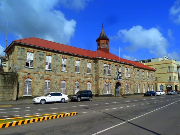 St. Vincent Karibik Bay Street Central Police Station Panoramio